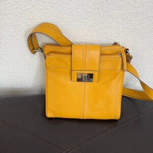 Tignanello Crossbody bag; Medium in size.